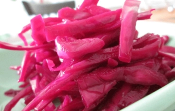 Mor Lahana Turşusu Tarifi ve Malzemeleri